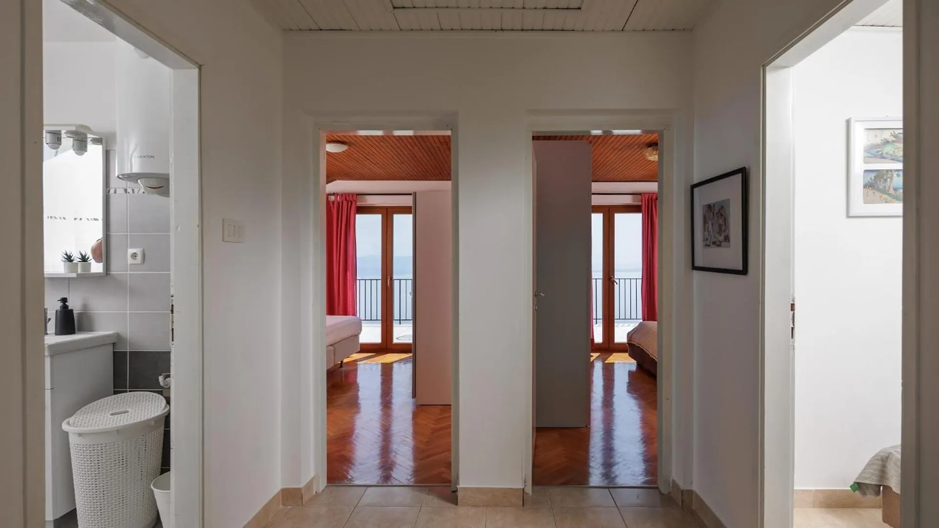 Holiday Home In Icici With Seaview, Balcony, Air Condition, Wifi 0*,  Croatie