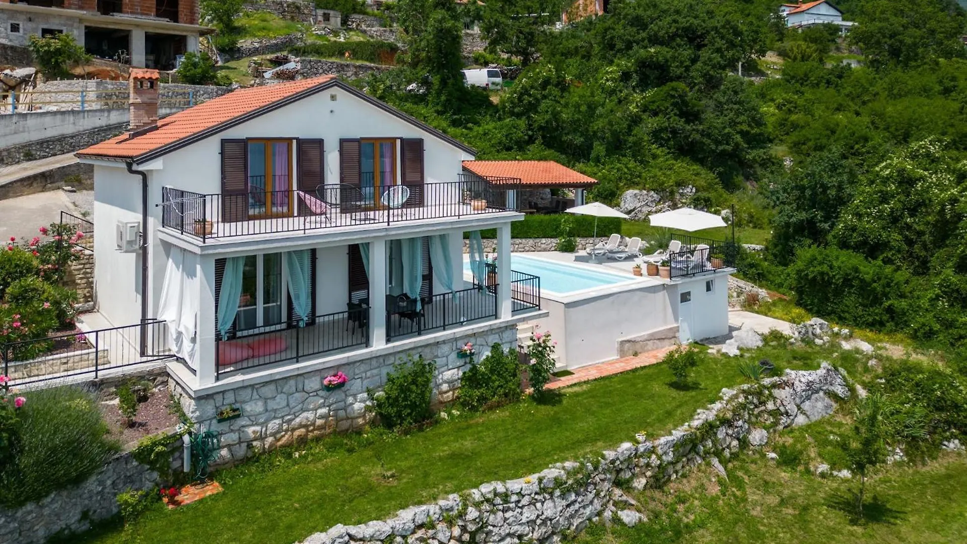 Holiday Home In Icici With Seaview, Balcony, Air Condition, Wifi Κροατία